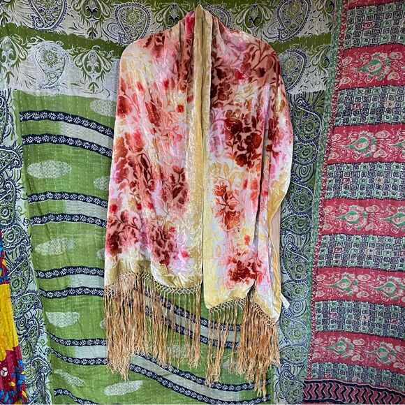 Rare Vintage Oscar de la Renta Floral Ombre Silk and Velvet Burned Out Scarf - Picture 3 of 15